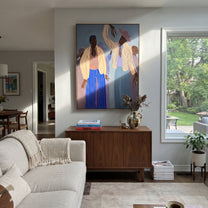 Four Figures Raise Rhythm - four figure gathering painting by Elliot Vale, modern figurative vertical wall art – styled room scene view 5