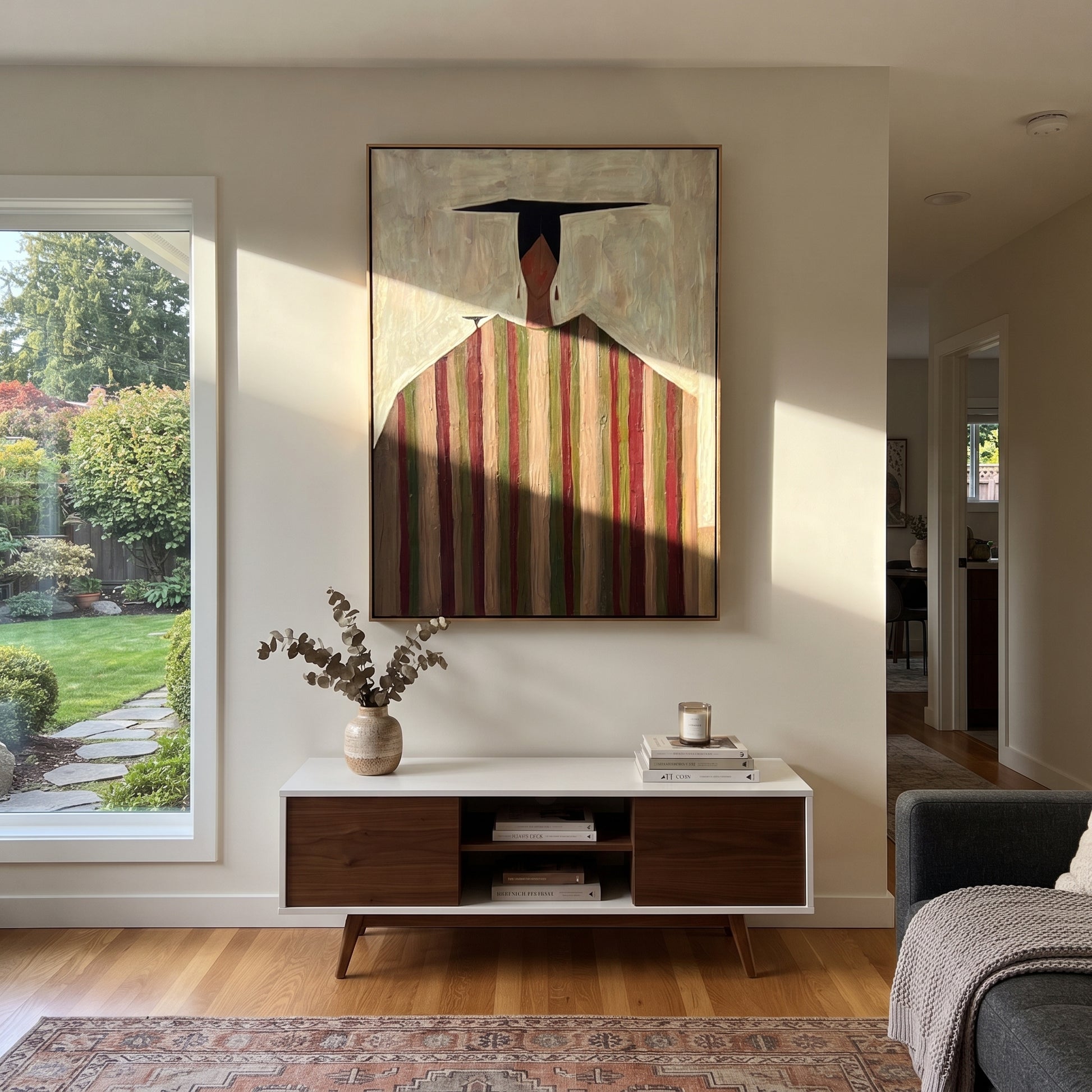 Black Horizon Crowns Stripes - geometric striped figure painting by Elliot Vale, modern figurative vertical wall art - styled room scene view 5